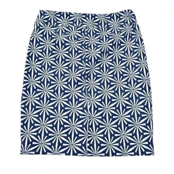 RW&CO. Pencil Skirt Blue White Floral/Starburst Pattern‎  Viscose Medium - Picture 3 of 5